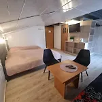 Alaska Homestay *